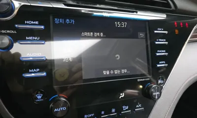 Toyota Camry 2018, 98229 км, за 15281.04 USD - фото 31