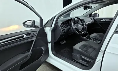 Volkswagen Golf 2013, 100035 км, за 4492.9 USD - фото 10