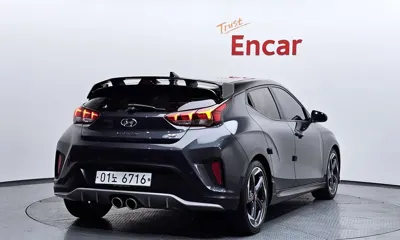 Hyundai Veloster 2018, 98976 км, за 7922.03 USD