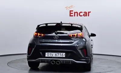 Hyundai Veloster 2018, 98976 км, за 7922.03 USD