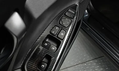 Hyundai Veloster 2018, 98976 км, за 7922.03 USD - фото 14