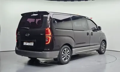 Hyundai Starex 2018, 147106 км, за 11579.51 USD