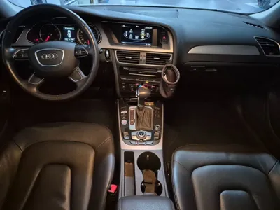 Audi A4 2014, 40000 км, за 5525.58 USD