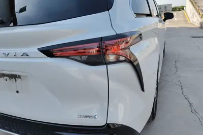 Toyota Granvia 2023, 83200 км, за 32823 USD - фото 11