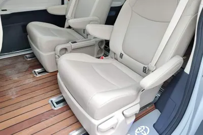 Toyota Granvia 2023, 83200 км, за 32823 USD - фото 22