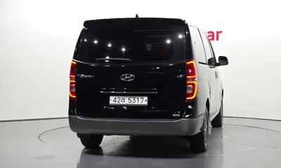 Hyundai Starex 2019, 173644 км, за 10749.19 USD