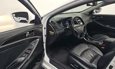 Hyundai Sonata 2013, 169075 км, за 2599.35 USD - фото 10
