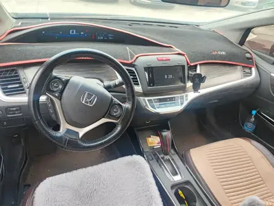Honda Jade 2017, 98699 км, за 8254.7 USD - фото 12