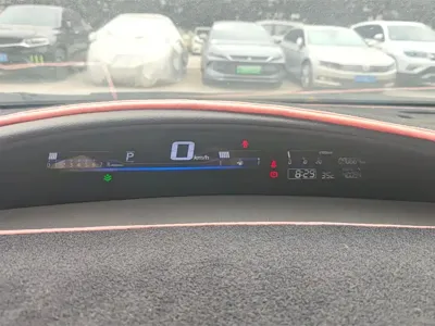Honda Jade 2017, 98699 км, за 8254.7 USD - фото 14