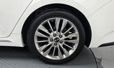 Kia K5 2019, 119155 км, за 9315.97 USD - фото 21