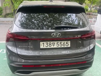 Hyundai Santafe 2021, 64800 км, за 13976.46 USD