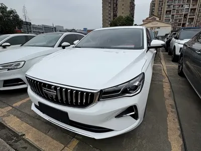 Geely Emgrand · 2025 год