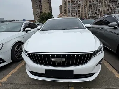 Geely Emgrand 2025, 8000 км, за 6989.27 USD