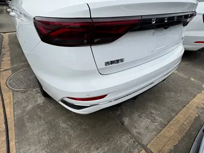 Geely Emgrand 2025, 8000 км, за 6989.27 USD - фото 16