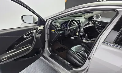 Hyundai Grandeur 2013, 189479 км, за 2988.7 USD - фото 11