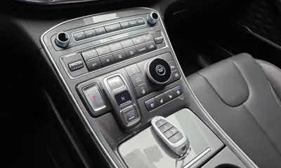 Hyundai Santafe 2022, 10940 км, за 18314.3 USD - фото 9