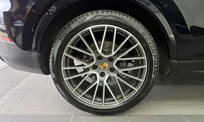 Porsche Cayenne 2020, 136483 км, за 39647.65 USD