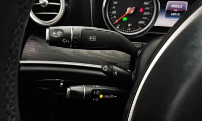 Mercedes-Benz E-Class 2018, 64914 км, за 13781.44 USD - фото 18