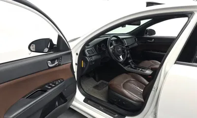Kia K5 2017, 107483 км, за 7814.02 USD - фото 10