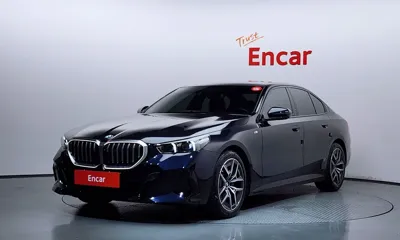 BMW 5-Series · 2024 год