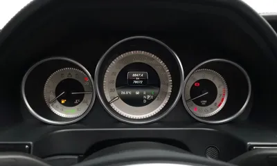 Mercedes-Benz E-Class 2015, 78072 км, за 12286.29 USD - фото 8