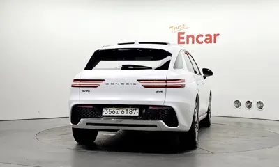 Genesis GV70 2021, 66225 км, за 25272.42 USD