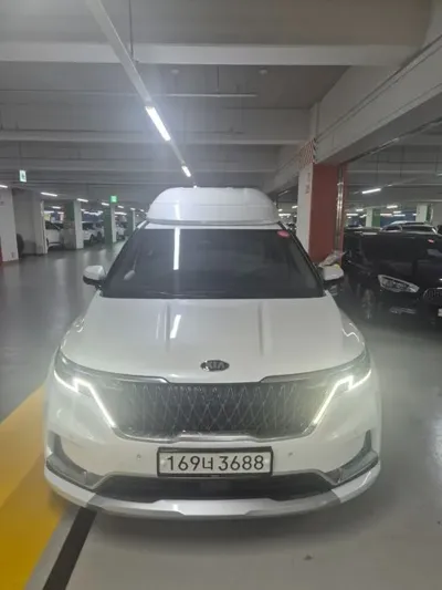 Kia Canival · 2021 год