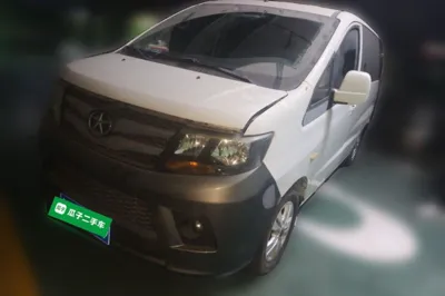 JAC Refine M3 · 2015 год