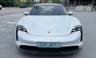 Porsche Taycan · 2021 год