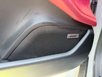Porsche Taycan 2021, 48828 км, за 57680.19 USD - фото 6