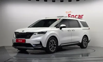 Kia Canival · 2021 год