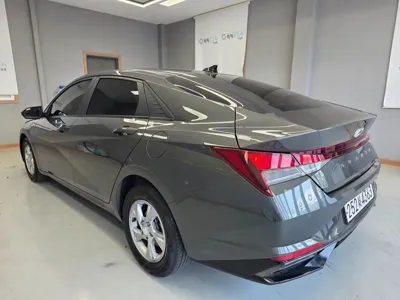 Hyundai Avante 2021, 83123 км, за 7680.19 USD