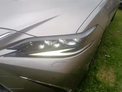 Lexus ES 2023, 76300 км, за 34519.64 USD