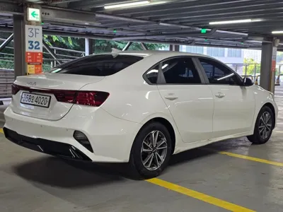 Kia K3 2022, 66096 км, за 12406.46 USD