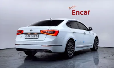 Kia K7 2013, 86867 км, за 4594.98 USD