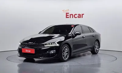 Kia K5 · 2023 год