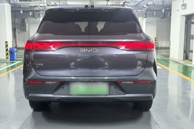 BYD Tang L