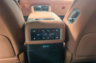 BYD Tang L