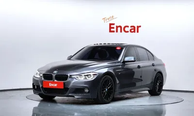BMW 3-Series · 2017 год