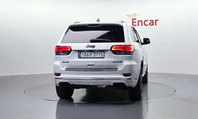 Jeep Cherokee 2020, 38830 км, за 16345.02 USD