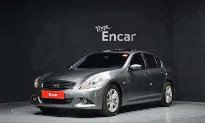 Infiniti G · 2013 год