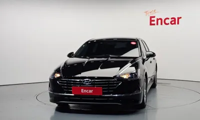 Hyundai Sonata 2022, 56020 км, за 12977.55 USD