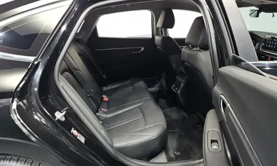 Hyundai Sonata 2022, 56020 км, за 12977.55 USD - фото 11