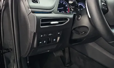 Hyundai Sonata 2022, 56020 км, за 12977.55 USD - фото 18