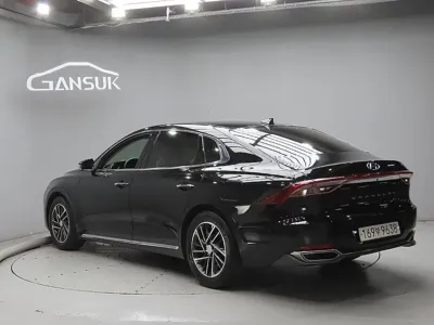 Hyundai Grandeur 2021, 103343 км, за 11946.96 USD
