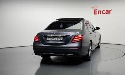 Mercedes-Benz E-Class 2019, 94162 км, за 21143.04 USD