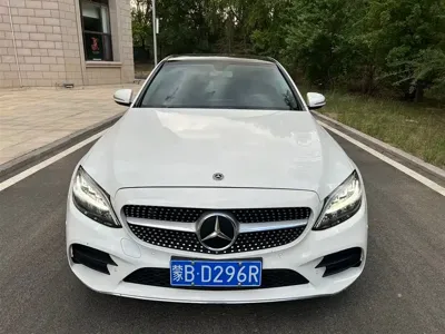 Mercedes-Benz C-Class 2020, 96000 км, за 17707.1 USD