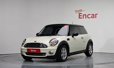 MINI Cooper · 2010 год