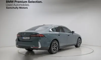 BMW 5-Series 2025, 9523 км, за 32573.31 USD