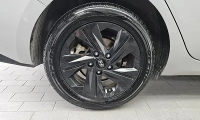Hyundai Avante 2023, 84159 км, за 10213.38 USD